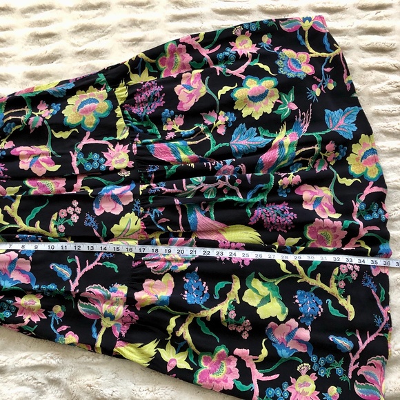 Banjanan Cara Skirt in Silk Crepe - Picture 6 of 11